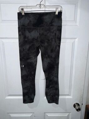 UA Under Armor Movement Printed Women's Ankle Leggings - LARGE